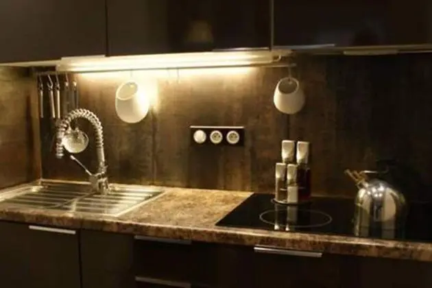 Romantic Süit, 1 Büyük (Queen) Boy Yatak ve Çekyat, Engellilere Uygun