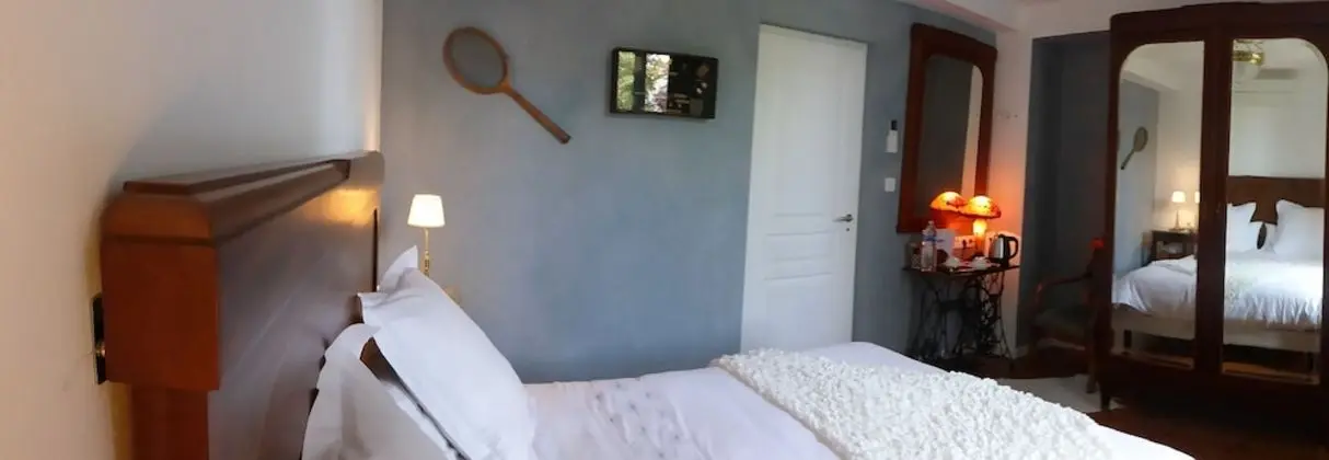 Standard Tek Büyük Yataklı Oda, Bahçe Manzaralı (Charleston)