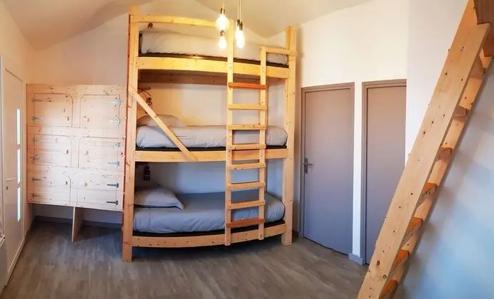 Ortak Ranzalı Oda, Ortak Banyo (Le Dortoir - 6 personnes)