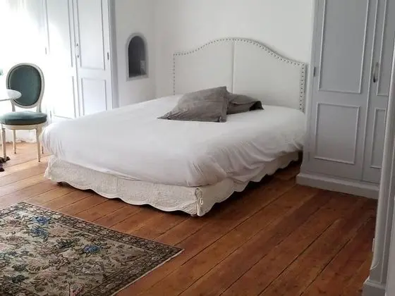 Deluxe Tek Büyük veya İki Ayrı Yataklı Oda, Özel Banyo, Havuz Manzaralı