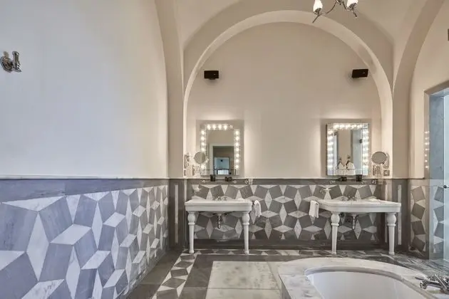 Beach Front Suite