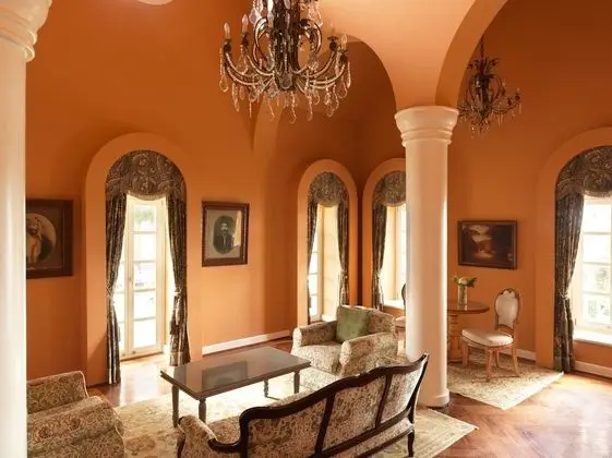 Premium Suite