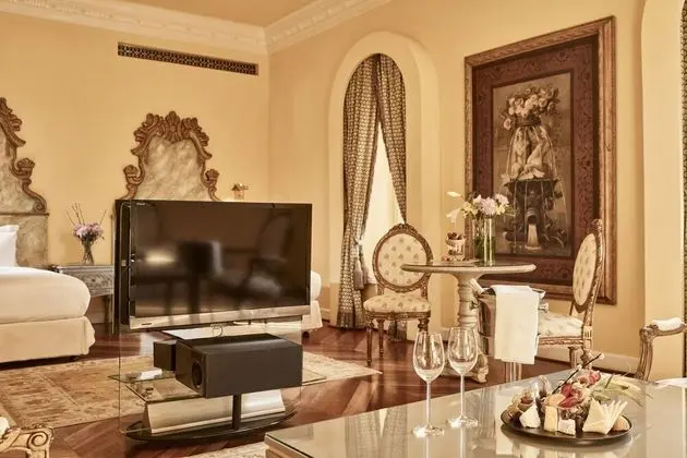 Premium Suite