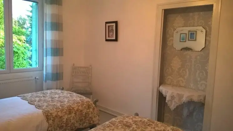 İki Ayrı Yataklı Oda (3)