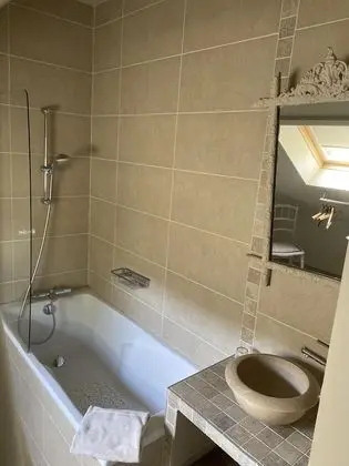 Tek Büyük Yataklı Oda, Banyolu/Duşlu, Bahçe Manzaralı
