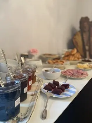 Tek Büyük Yataklı Oda, Banyolu/Duşlu, Bahçe Manzaralı