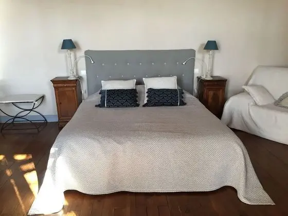 Tek Büyük Yataklı Oda, Banyolu/Duşlu (Chambre Ivoire)