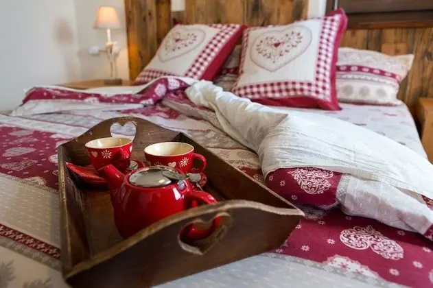 Tek Büyük veya İki Ayrı Yataklı Oda, 1 Yatak Odası