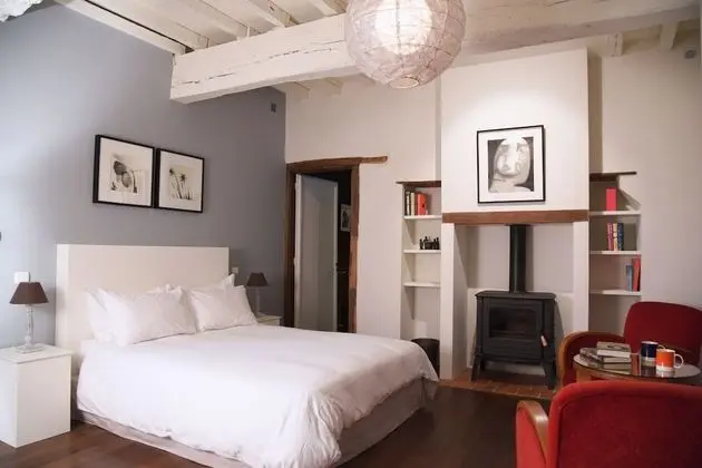 Tek Büyük Yataklı Oda (Aviva)