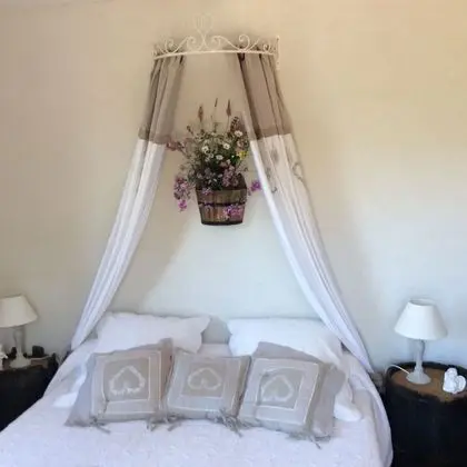 Oda, Teras (Treille)