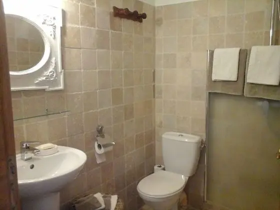 Oda, Teras (Treille)