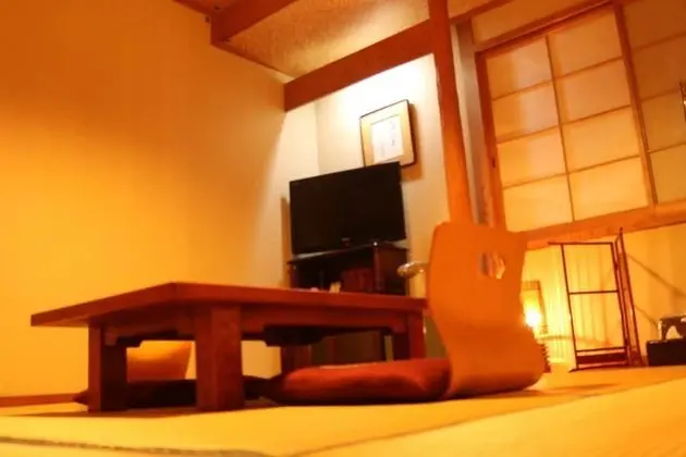 Traditional Oda