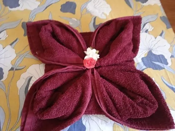 Standard Üç Kişilik Oda, Ortak Banyo, Bahçe Manzaralı