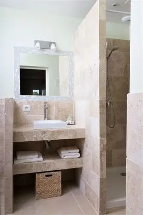 Comfort Oda (Fleur de Coton)