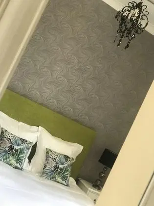Tek Büyük Yataklı Oda, Banyolu/Duşlu, Bahçe Manzaralı ("Saint-Fiacre")