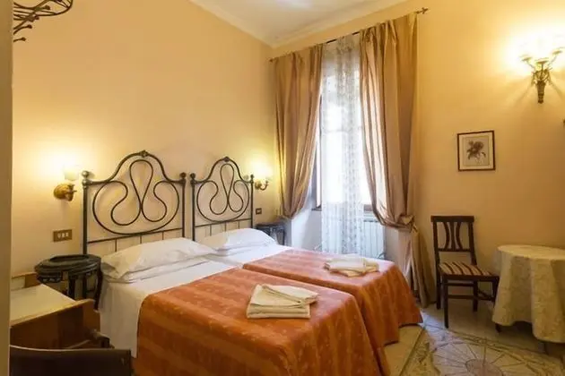 Tek Büyük veya İki Ayrı Yataklı Oda