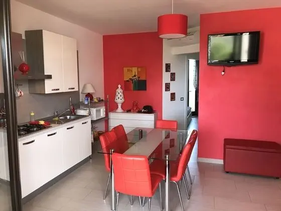 Apart Daire, 2 Yatak Odası, Balkon