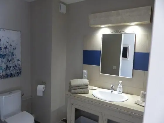Tek Büyük Yataklı Oda (L'école)