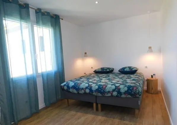 Tek Büyük veya İki Ayrı Yataklı Oda, Özel Banyo, Bahçe Manzaralı (3)