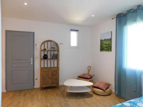Tek Büyük veya İki Ayrı Yataklı Oda, Özel Banyo, Bahçe Manzaralı (3)