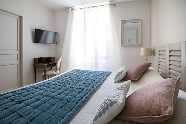 Tek Büyük Yataklı Oda (Le Viaur)