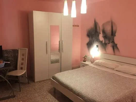 Standard Tek Büyük Yataklı Oda, Özel Banyo, Bahçe Manzaralı