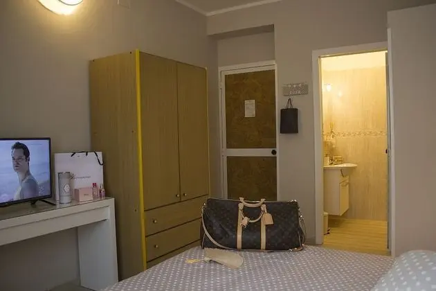 Tek Büyük Yataklı Oda, Balkon, Bahçe Manzaralı