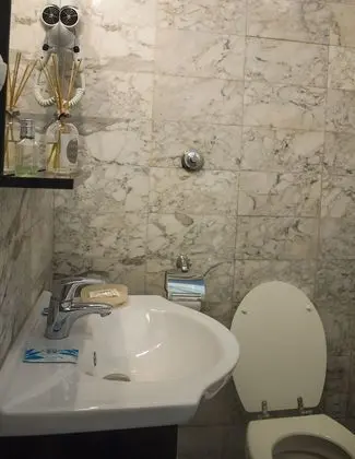 Tek Büyük Yataklı Oda, Balkon, Bahçe Manzaralı