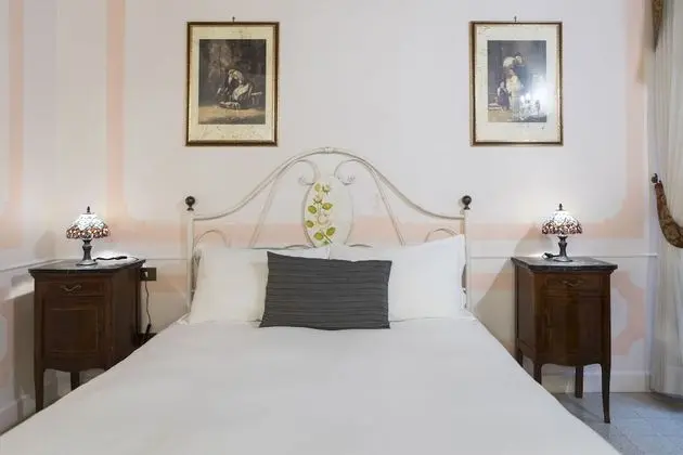 Deluxe Dört Kişilik Oda