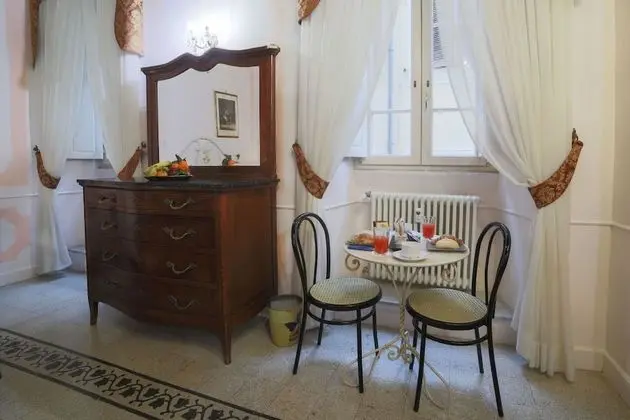 Deluxe Dört Kişilik Oda