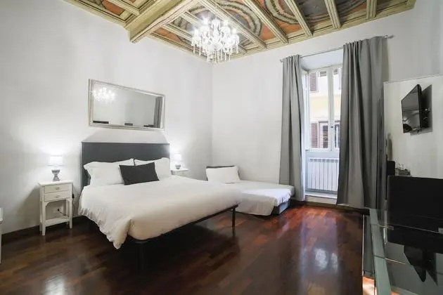 Standard Üç Kişilik Oda