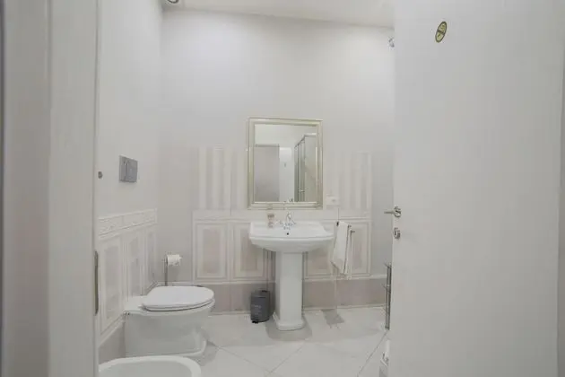 Standard Üç Kişilik Oda