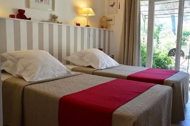 Comfort Tek Büyük Yataklı Oda (Côté plage)