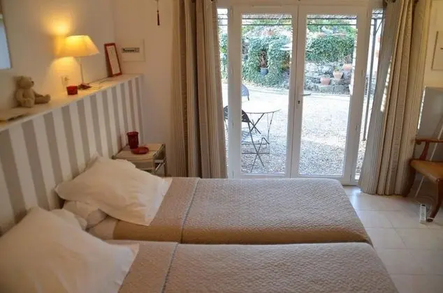 Comfort Tek Büyük Yataklı Oda (Côté plage)