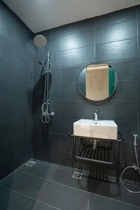Basic Tek Büyük Yataklı Oda, 1 Büyük (Queen) Boy Yatak
