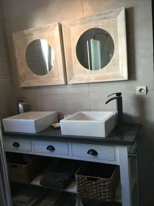 Tek Büyük Yataklı Oda (1)