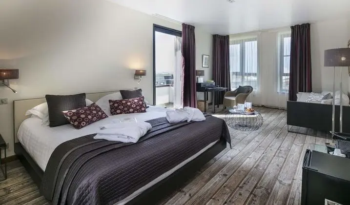 Tek Büyük Yataklı Oda (L'Île)