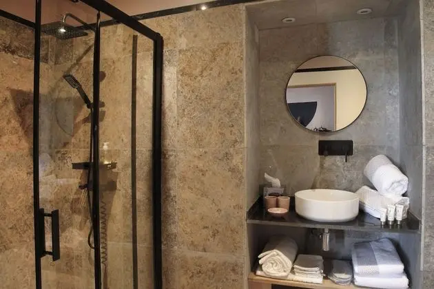 Deluxe Süit, Banyolu/Duşlu