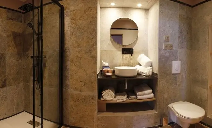 Deluxe Süit, Banyolu/Duşlu