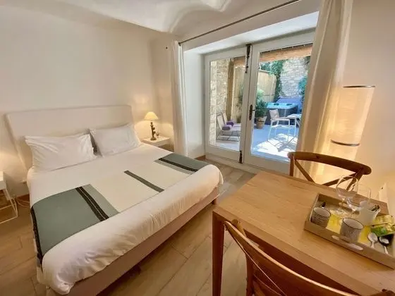 Comfort Tek Büyük Yataklı Oda (Coquet)