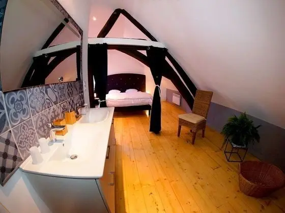 Superior Süit, Banyolu/Duşlu