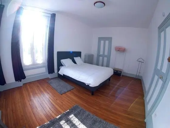 Superior Üç Kişilik Oda, Banyolu/Duşlu