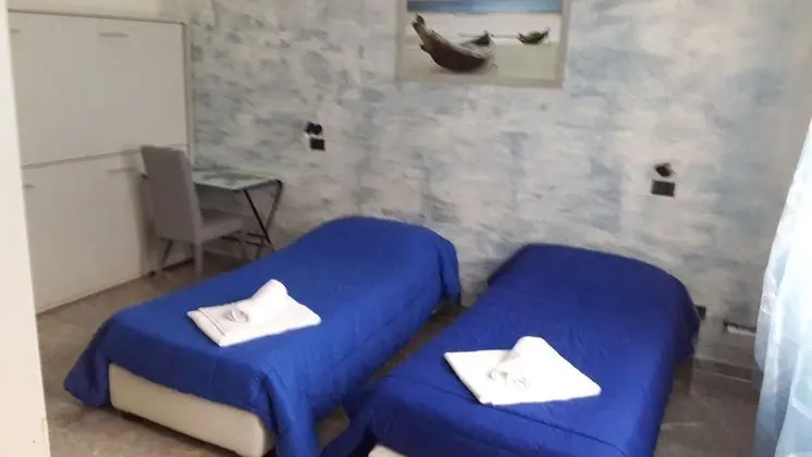 Tek Büyük veya İki Ayrı Yataklı Oda, Sigara İçilebilir, Balkon