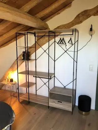 Tek Büyük Yataklı Oda (Kartell)