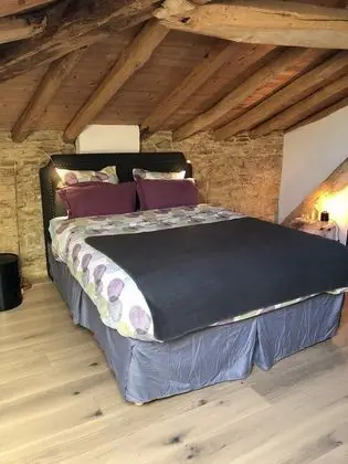 Tek Büyük Yataklı Oda (Kartell)