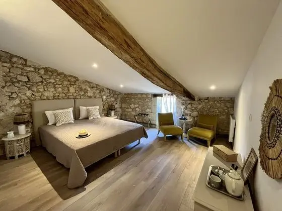 Deluxe Tek Büyük veya İki Ayrı Yataklı Oda
