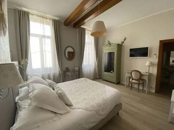 Comfort Tek Büyük Yataklı Oda (Ambre)