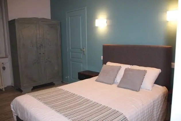 Business Tek Büyük Yataklı Oda (La Mazière)