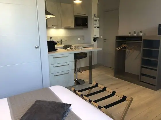 Superior Apart Daire, Şehir Manzaralı (Le Corsuet)