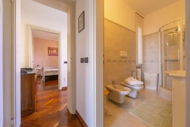 Family Apart Daire, 2 Çift Kişilik Yatak, Bahçeli (La Maison Fleurie Appartamento)